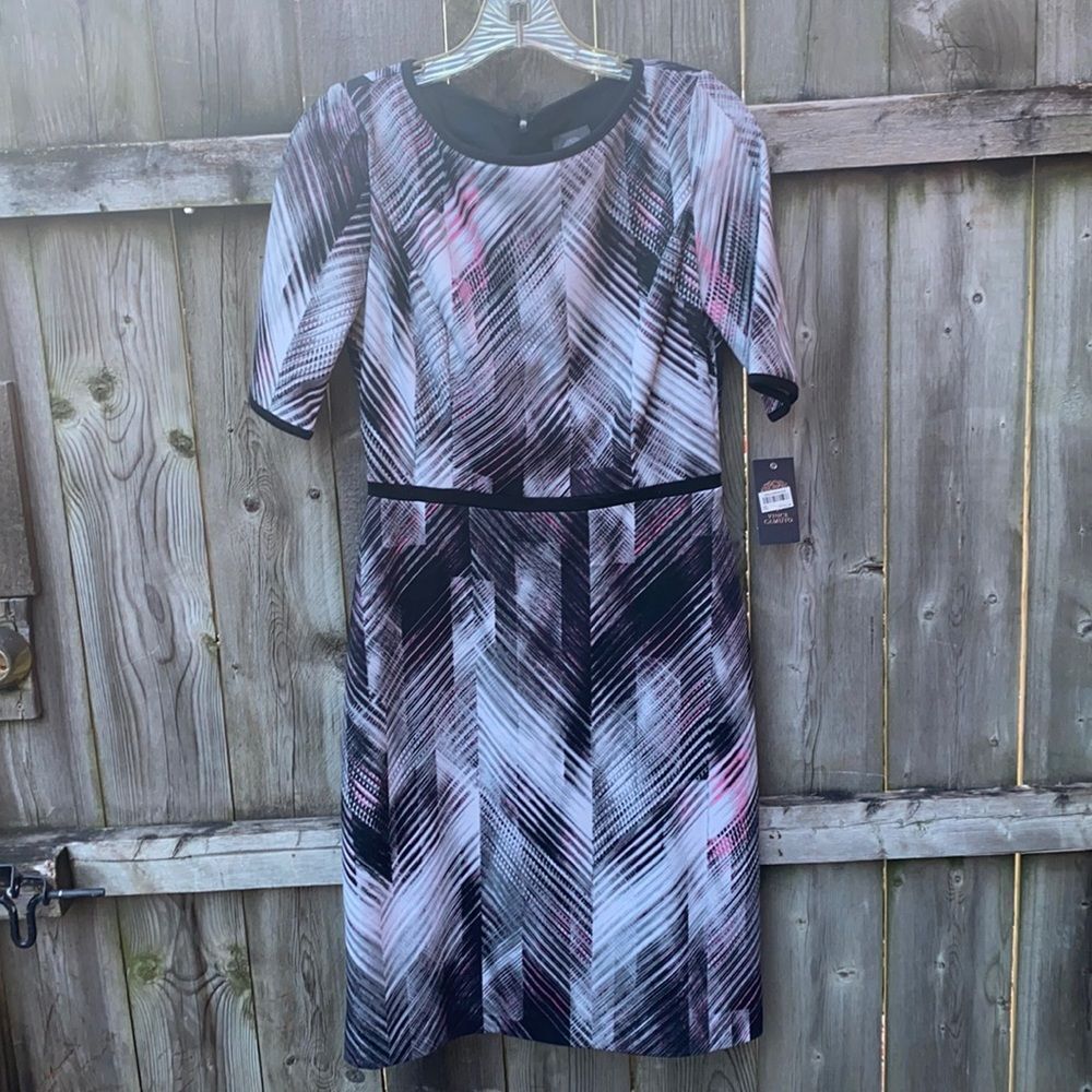 Vince Camuto dress sz. 4 NWT
